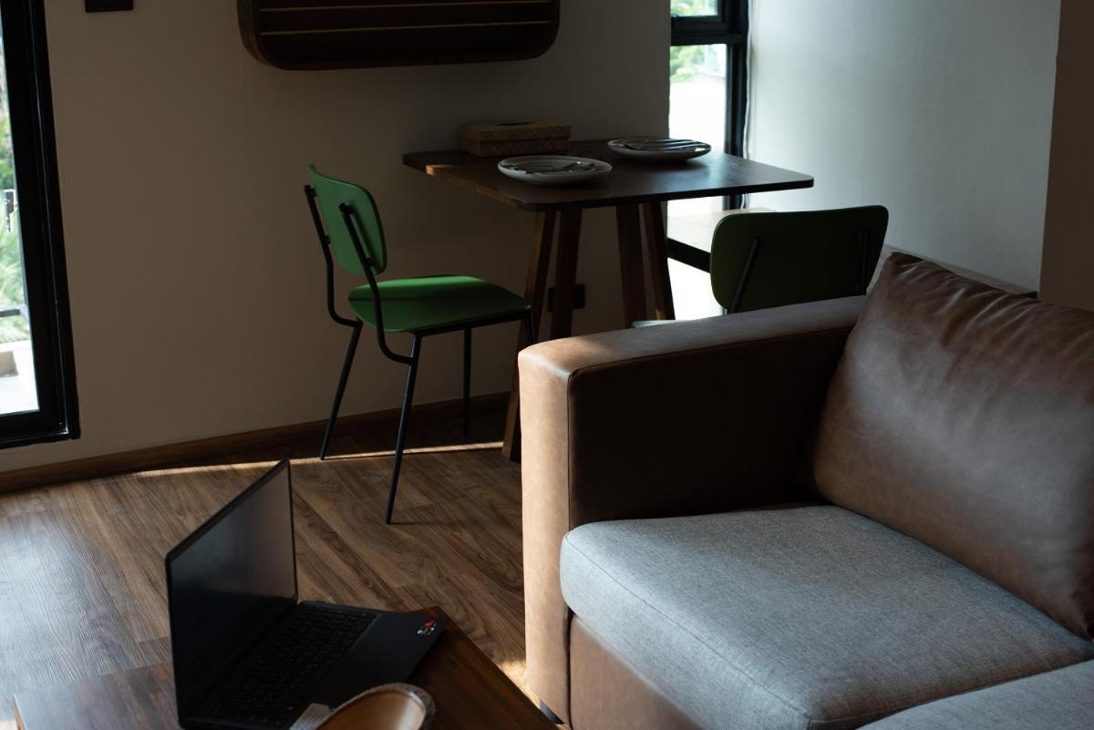 Karaarom Hotel Bangkok Ngoại thất bức ảnh
