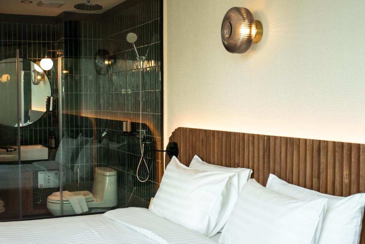 Karaarom Hotel Bangkok Ngoại thất bức ảnh