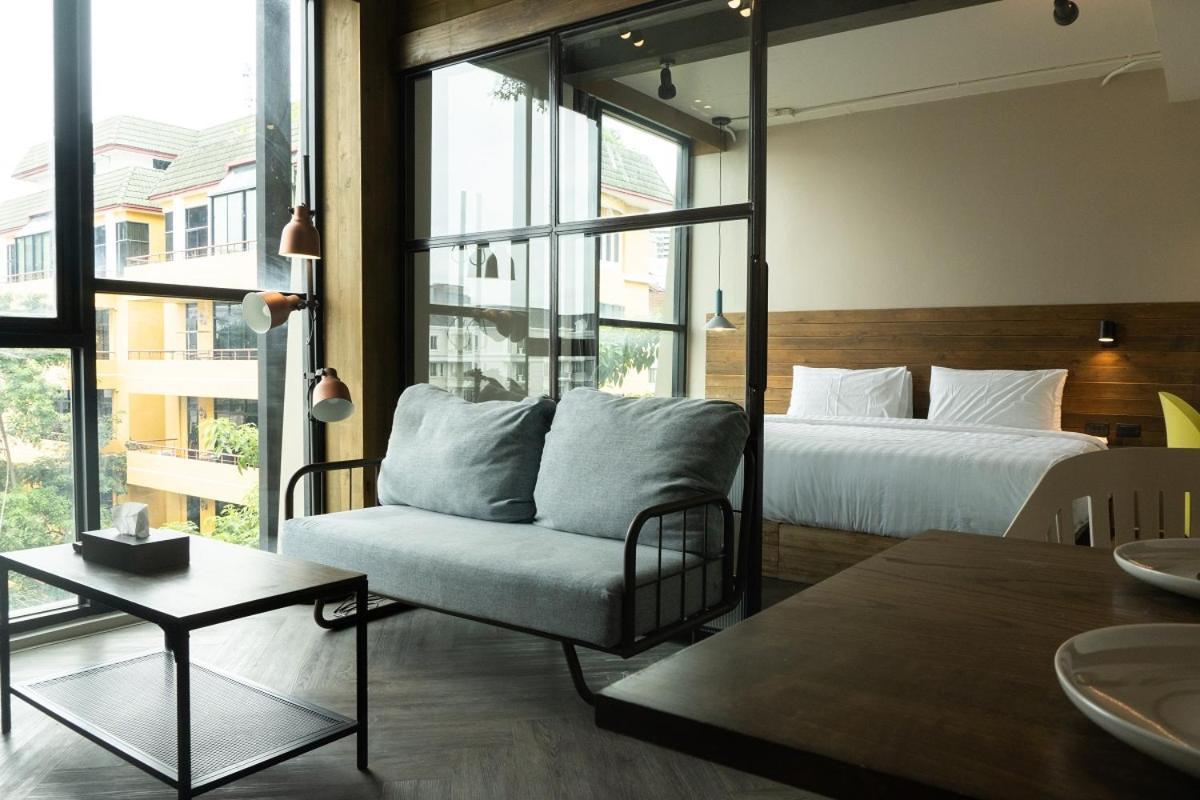 Karaarom Hotel Bangkok Ngoại thất bức ảnh