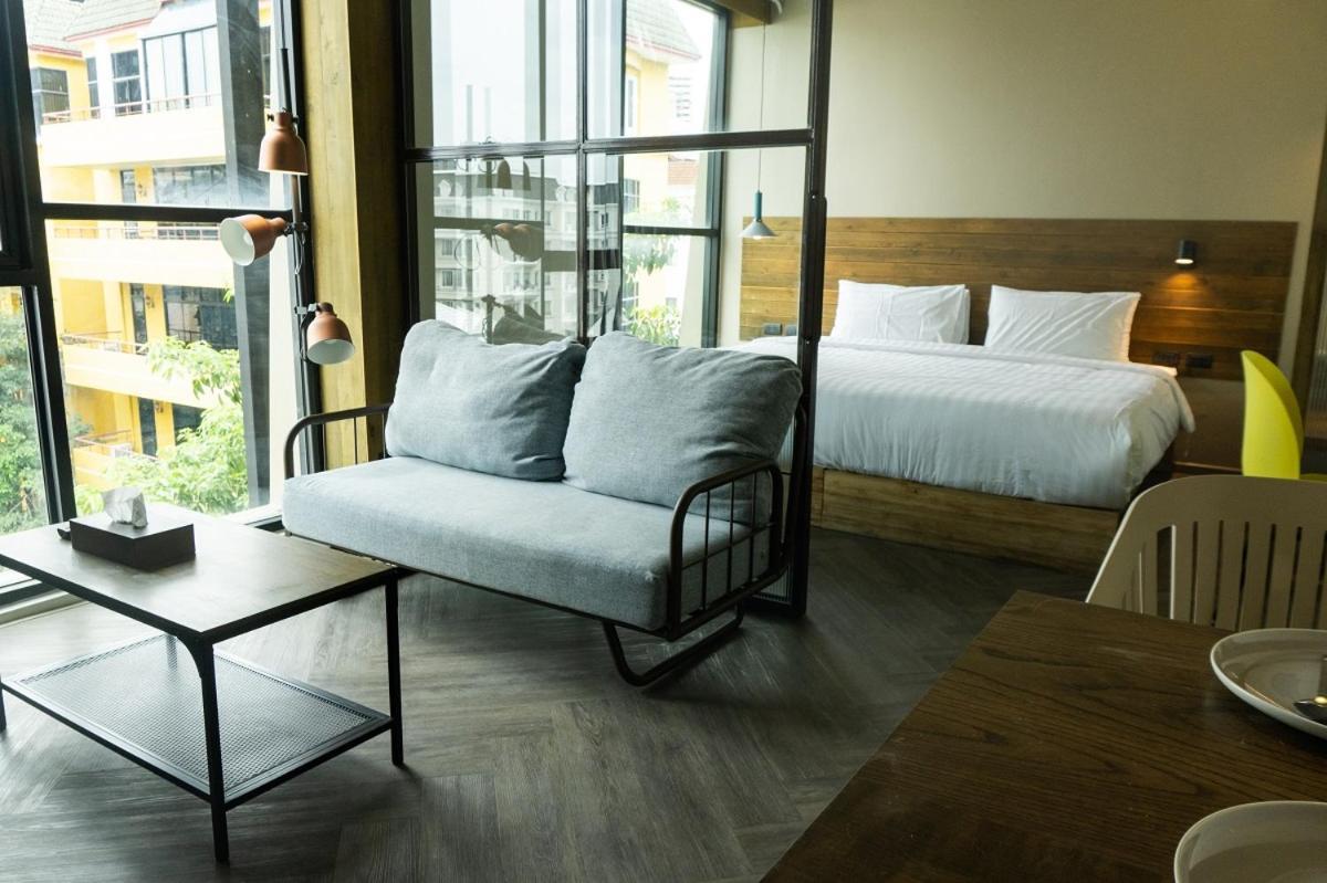 Karaarom Hotel Bangkok Ngoại thất bức ảnh